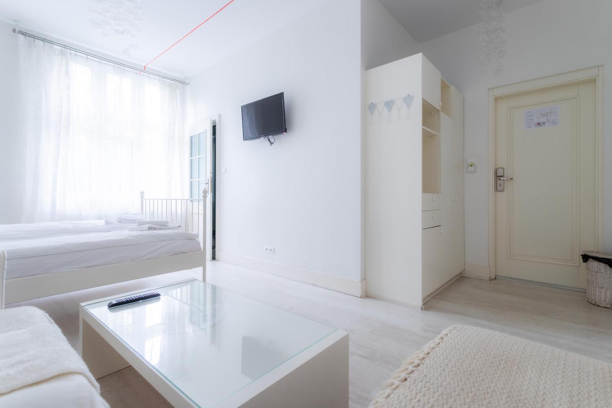Superiq Villa *